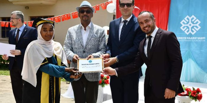 Maarif Vakfına 1 milyar 231 milyon aktarılacak