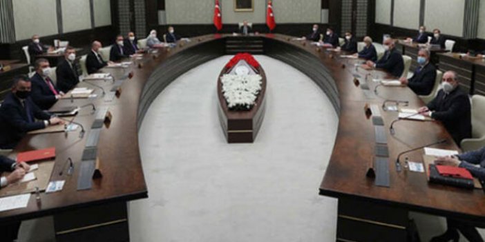 İddia: Kabinede en az bir, en fazla 3 bakan değişecek; bakanlık kadar önemli bir koltukta da değişiklik olacak