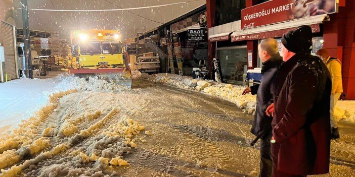 Isparta'ya kar yağdı, yine elektrikler kesildi, ulaşımda aksamalar oldu