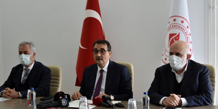 Bakan Dönmez, elektriklerin yine kesildiği Isparta'da: "Gerek neyse onu yapacağız"