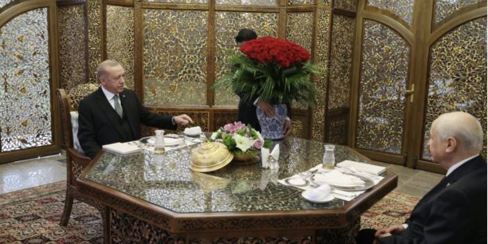Erdoğan - Bahçeli iftarında sosyal medya düzenlemesi de konuşulmuş