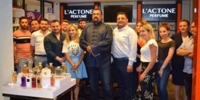 İddia: Uyuşturucudan tutuklanan Ali Osman Akat, Steven Segal'i de dolandırmış