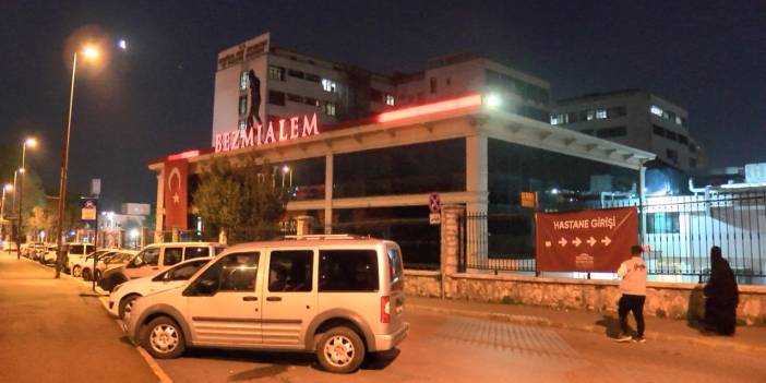 Şüphelinin attığı taşla yüksekten düşen polis memuru yaşamını yitirdi