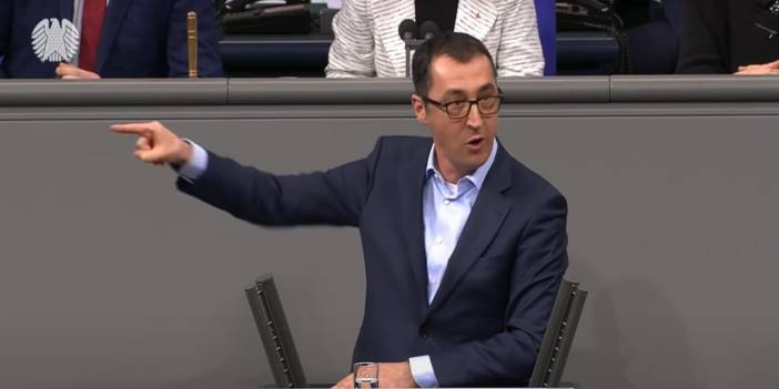 Cem Özdemir: Gezi kararı yalan ve komplo teorilerine dayalı