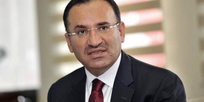 Adalet Bakanı Bozdağ: Cumhurbaşkanımıza ve hakimlerimize dil uzatanları kınıyorum