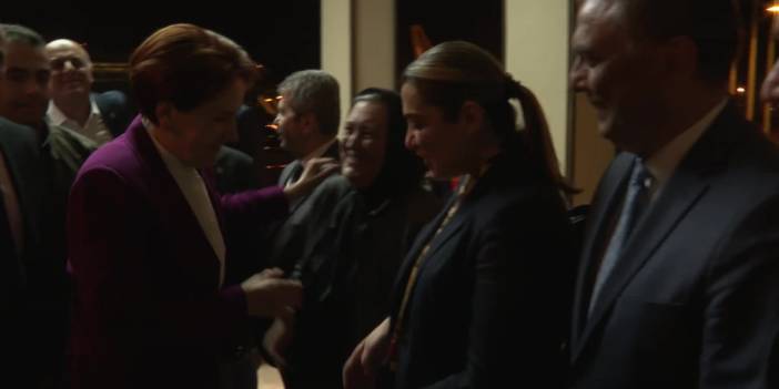 Akşener'e, Antalya'da sloganlı karşılama: Kahrolsun istibdat, yaşasın hürriyet