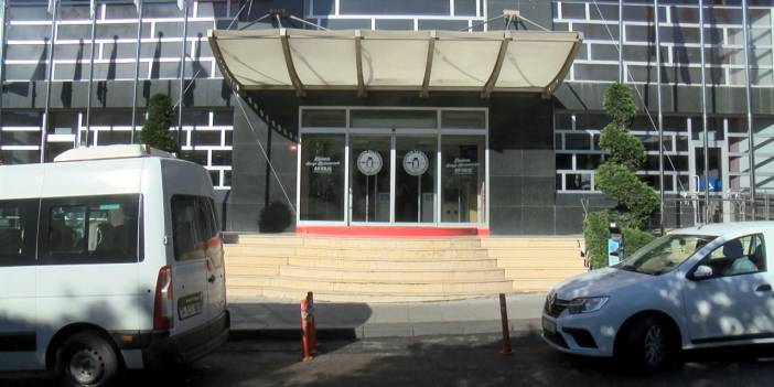 Kadıköy'den sonra Maltepe Belediyesi'ne de operasyon