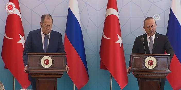 Lavrov'la görüşen Çavuşoğlu: Tahıl koridoru uygulanabilir bir plan