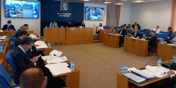 Sosyal medya düzenlemesi komisyondan geçti: Tartışılan 29'uncu madde kabul edildi