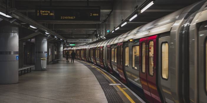 İngiltere'de son 30 yılın en büyük demiryolu grevi