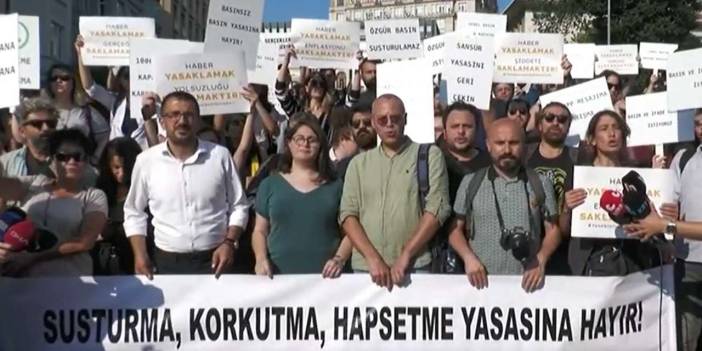 Gazeteciler sansür yasasına karşı eylemde: Susmuyoruz, korkmuyoruz, itaat etmiyoruz