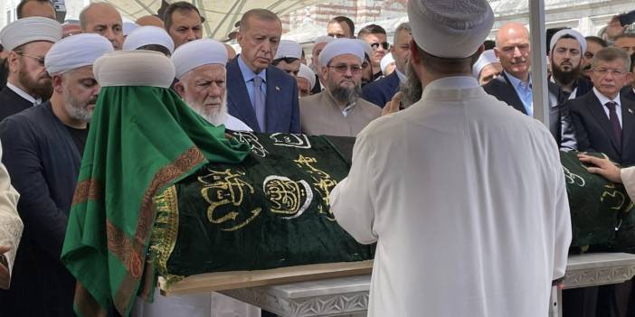 İsmail Saymaz: 'İsmailağa cemaatinde post kavgası başladı'