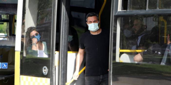 Covid-19 vakaları artıyor: 'Kapalı alan ve toplu taşımada maske takılmalı'