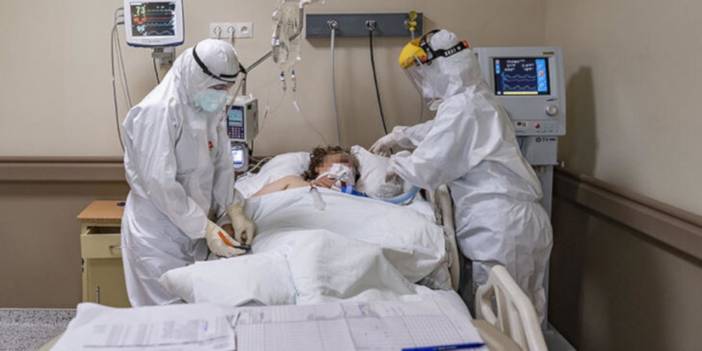 'Covid-19'da sert dalga başladı, aşı ve maske gerekli'