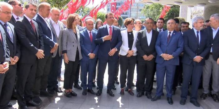 İmamoğlu'ndan 15 Temmuz açıklaması: Tehdit henüz ülkemizin üzerinden kalkmadı