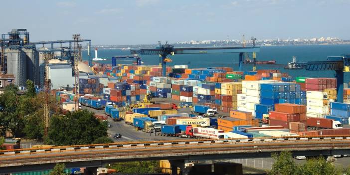 Tahıl anlaşması sonrası yeni kriz: Ukrayna'nın liman kenti Odessa'da patlamalar yaşanıyor