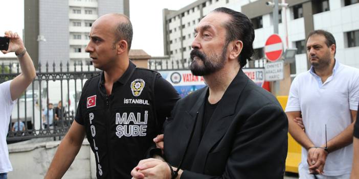Adnan Oktar operasyonu: Mahkeme başkanının bilgilerini ele geçirmişler