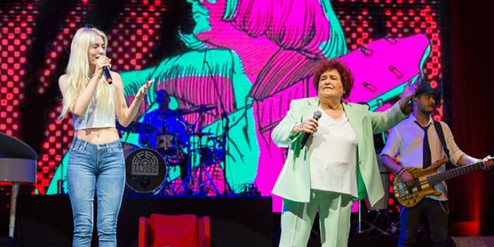 Selda Bağcan'dan Aleyna Tilki eleştirilerine yanıt: Sana ne?