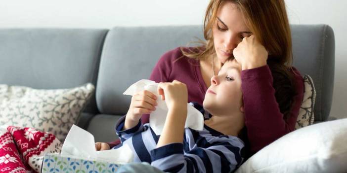 'Öksürük uzadığı zaman sorun' diyen profesör: Üç haftayı geçerse araştırılmalı