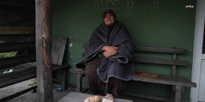 Kurtarma çalışmalarının sürdüğü maden önünde acı bekleyiş: “Telefonunun çaldırıyorum, ama çalmıyor'