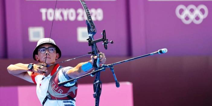 Mete Gazoz, Meksika'da 2021 yılının sporcusu seçildi