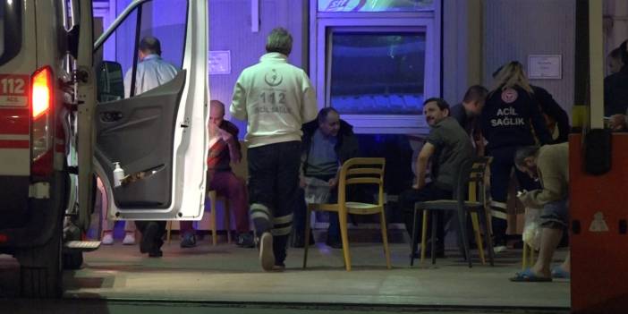 Fabrikadaki yemeğin ardından 54 işçi zehirlenme şüphesiyle hastanelik oldu