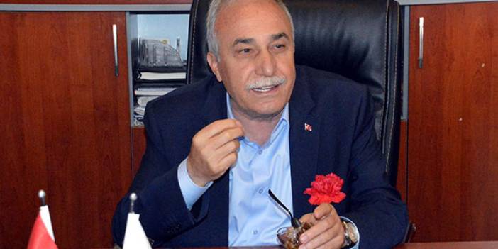 AKP'den istifa edip İYİ Parti'ye katılan Ahmet Eşref Fakıbaba'nın milletvekilliği düşürüldü