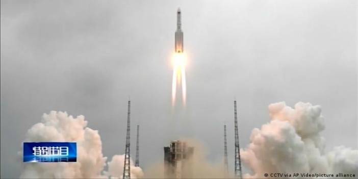 Çin'in kontrolden çıkan roketi Dünya'ya yaklaşıyor: İspanya hava sahasını kapattı