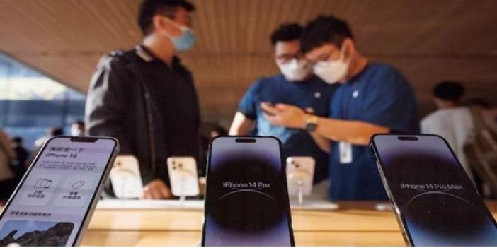 Türkiye fiyatı 40 bin lirayı buldu! Apple’dan iPhone 14 kararı