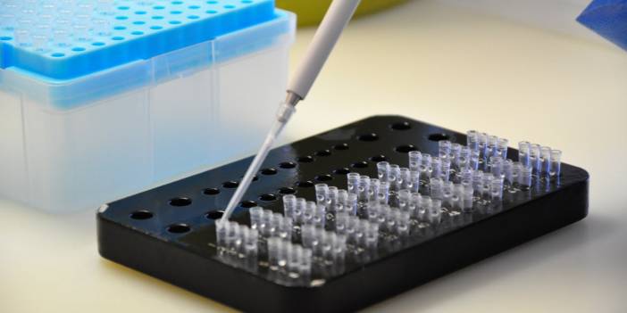 FBI: Covid-19 büyük ihtimalle Çin'deki bir laboratuvardan sızdı