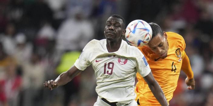 Hollanda ve Senegal, son 16 turuna yükseldi