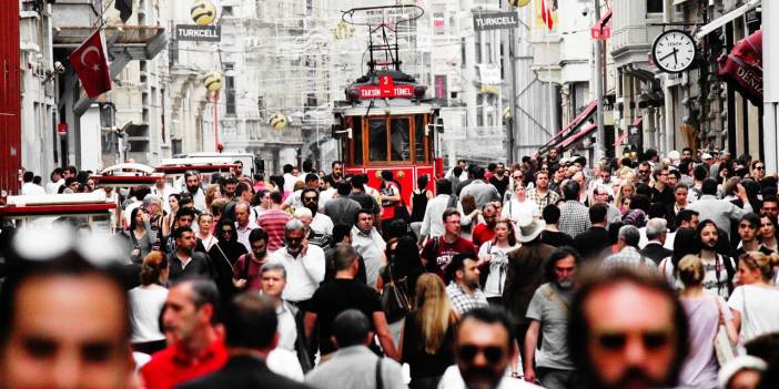 TÜİK'e göre, İşsiz oranı değişmedi; istihdam arttı