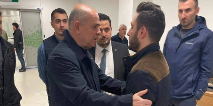 İstanbul'da DEVA Partililere bıçaklı saldırı