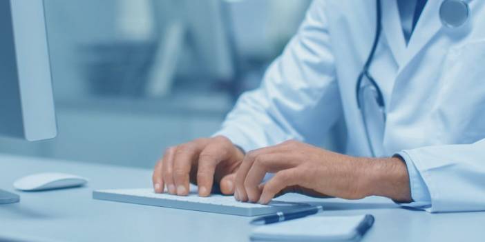 İstanbul Tıp Fakültesi online muayeneye başladı