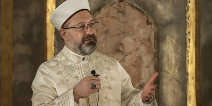 Diyanet cuma hutbesinde yeni yıl kutlamaları ve piyango için 'haram' dedi