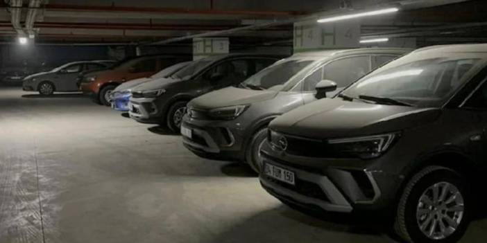 Çamlıca Camii’nin otoparkından stokçuların otomobilleri çıktı