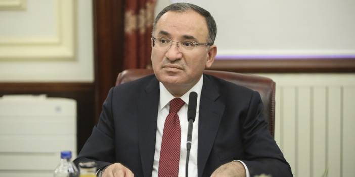 Bakan Bozdağ’dan depremde yıkılan binalarla ilgili açıklama