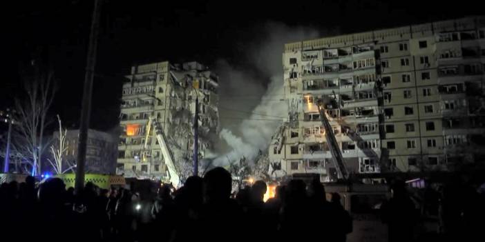 Rusya'dan Ukrayna'ya bir füze saldırısı daha: Çok sayıda kişi öldü