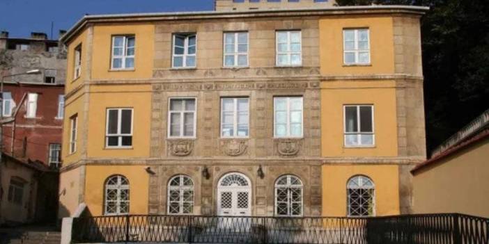 Konsoloslukların ardından Pierre Loti Fransız Lisesi 'güvenlik' gerekçesiyle geçici olarak kapatıldı