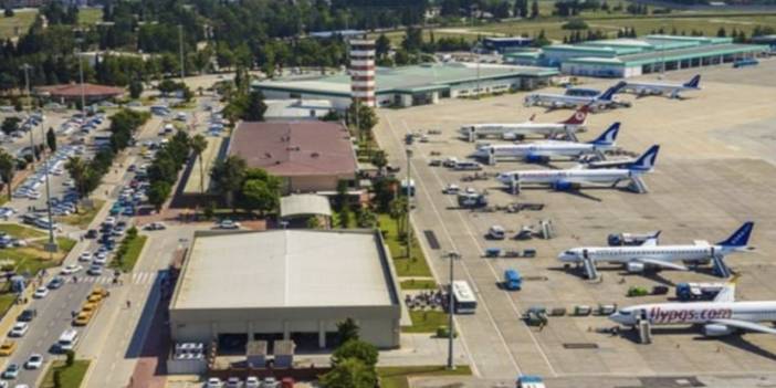 Adana Havalimanı uçuşlara yeniden açıldı