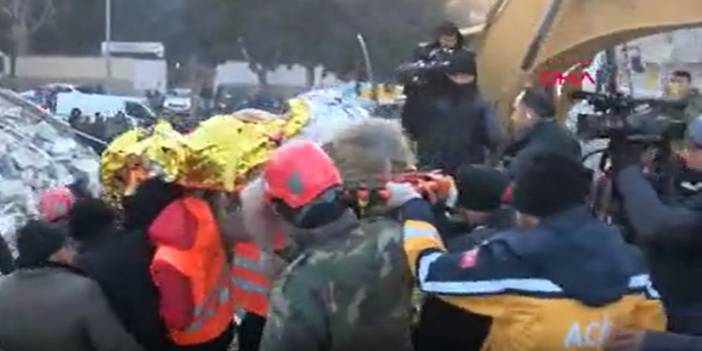 Enkazdan 52 saat sonra çıkarıldı