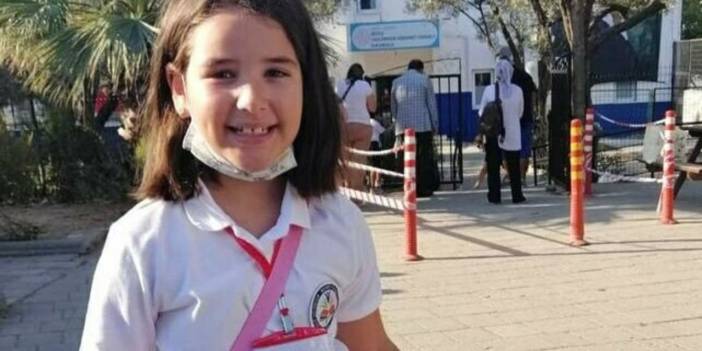 Hatay'da enkazda kalan 7 yaşındaki Yade hayatını kaybetti