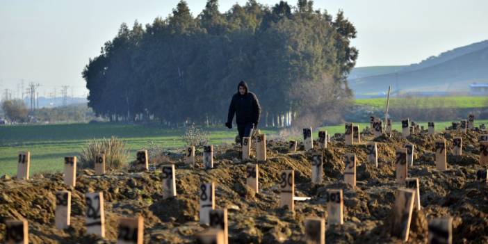 İsimleri bile yok: Mezar taşlarına numara yazılıyor