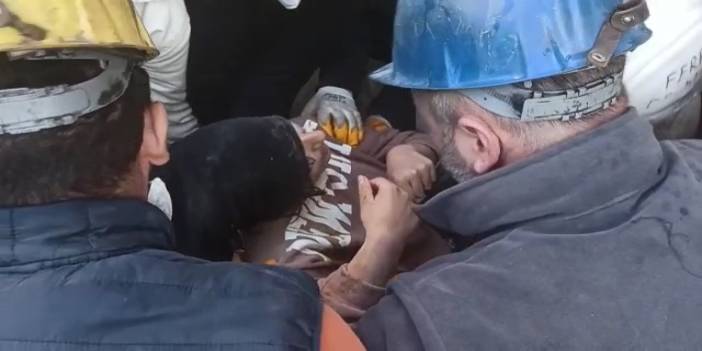 Maden işçileri 159 saat sonra enkazdan kurtardı: 'Ben direkt çok güzel boşluğa düştüm'