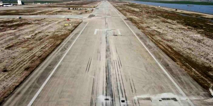 Hatay Havalimanı pisti 918 metre kısaldı