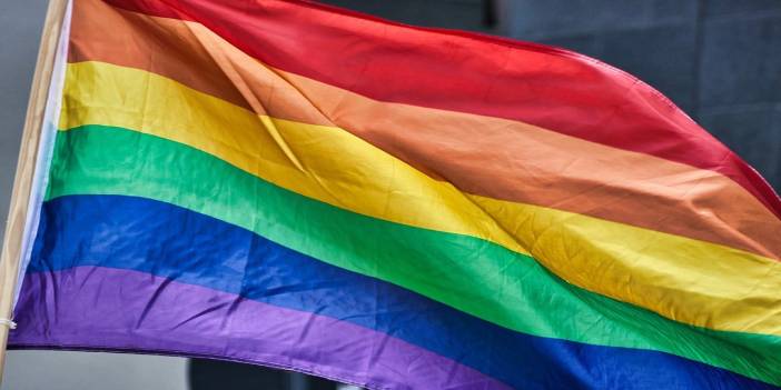 İspanya’da yasa Meclis’ten geçti: Kadınlara regl izni, LGBTİ’lere resmi belgede cinsiyet değişimi hakkı