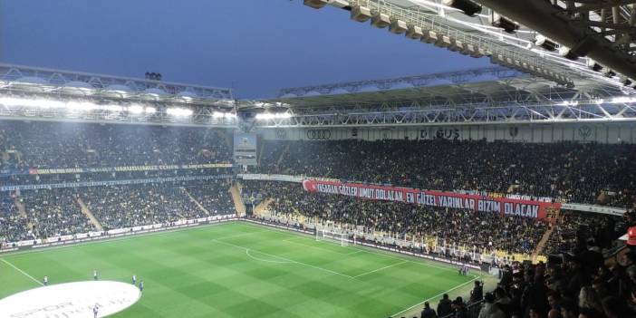 Fenerbahçe- Konyaspor maçında 'Hükümet istifa' sloganları