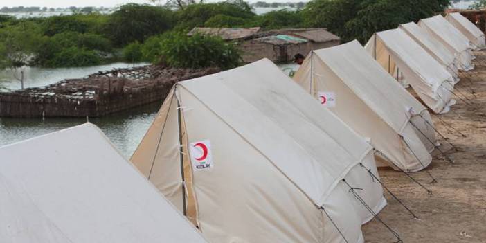 Kılıçdaroğlu’ndan depremde çadır satan Kızılay’a Erdoğan’lı video ile tepki