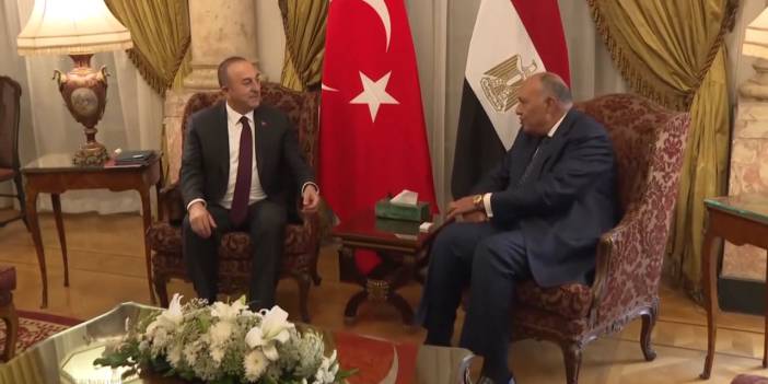 Dışişleri Bakanı Çavuşoğlu, 11 yıl sonra Mısır'da