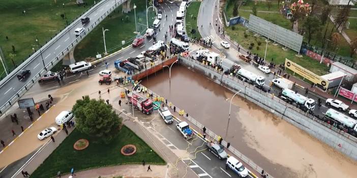 Su basan altgeçitte 8 kişi ölmüştü: AKP'li başkan Fakıbaba'yı, o da Karayolları'nı işaret etti